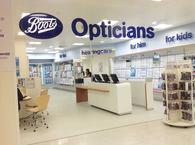 BOOTS OPTICIAN - This is Clapham