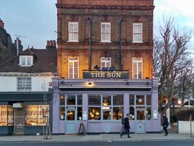 the sun pub